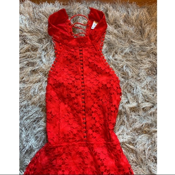 Hello Molly Dress - Picture 2 of 7